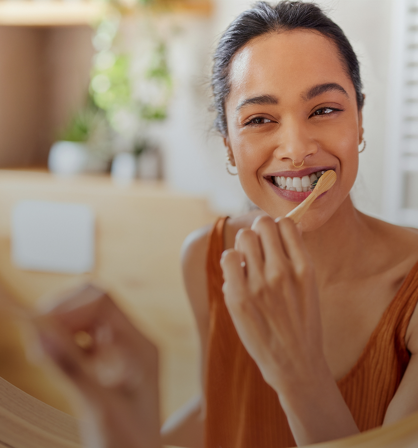 Entretien des couronnes et des ponts dentaires Entretien des couronnes et des ponts dentaires